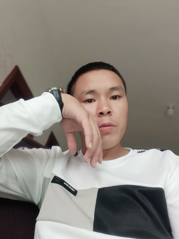 冷漠的第一张照片--蓝颜知己交友网