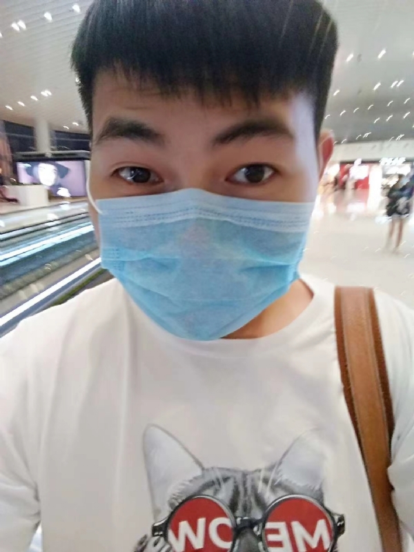 咔咔一顿的第二张照片--蓝颜知己交友网