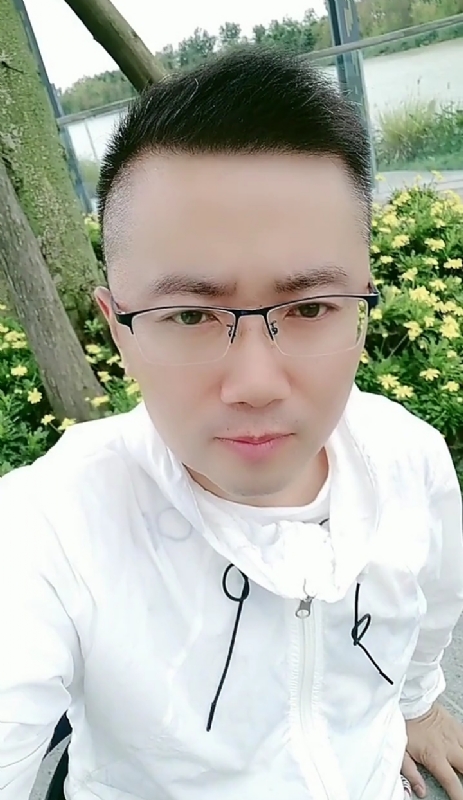 爱吃草的朱丽叶的第一张照片--蓝颜知己交友网
