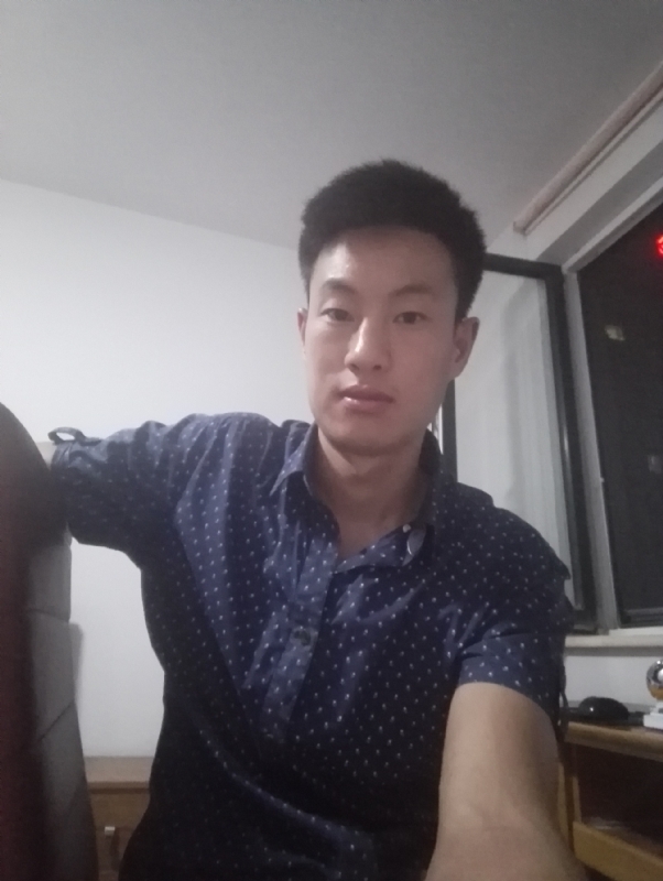 似初的第一张照片--蓝颜知己交友网