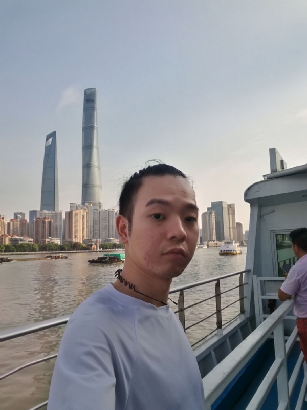 寻找爱情的孤单的第一张照片--蓝颜知己交友网