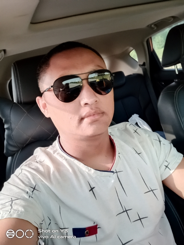 寻缘的第一张照片--蓝颜知己交友网