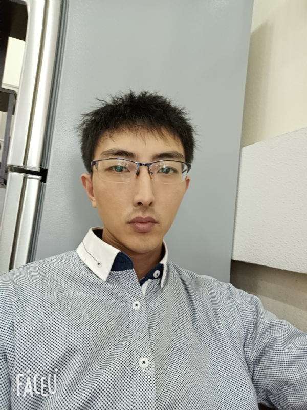 阳光大男孩的第二张照片--蓝颜知己交友网