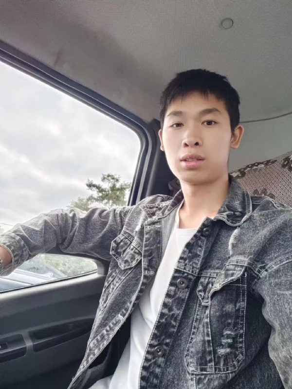 康康的第一张照片--蓝颜知己交友网
