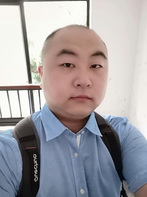 火炎月的第一张照片--蓝颜知己交友网