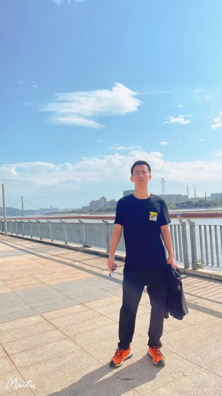 小螃蟹的第一张照片--蓝颜知己交友网