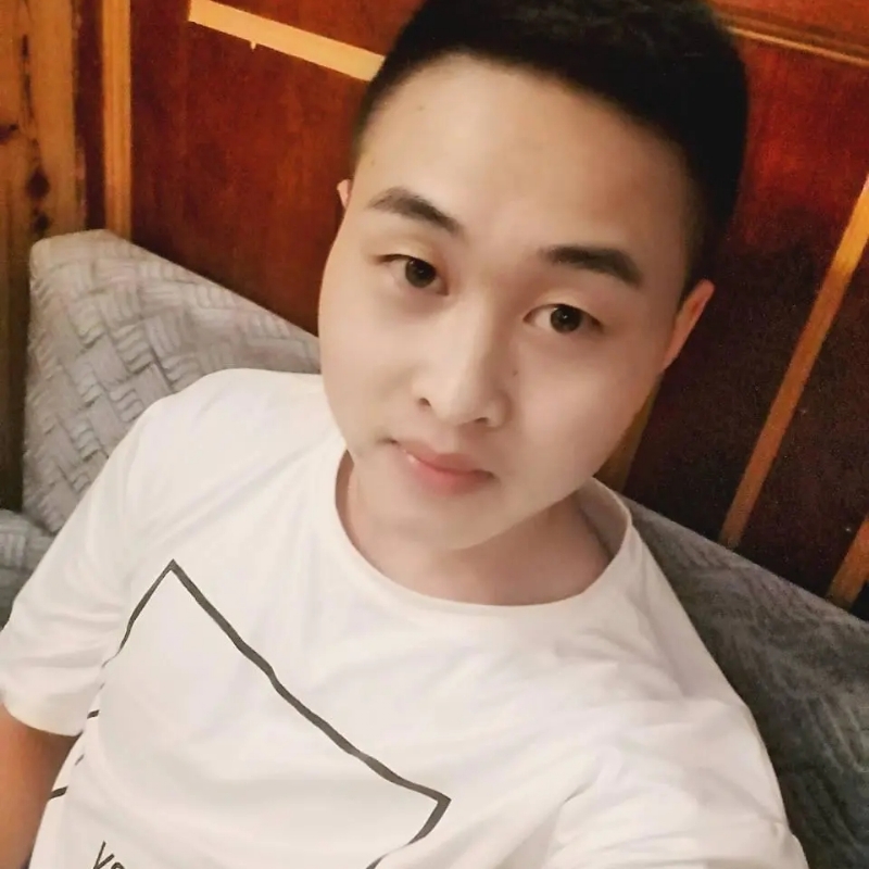 娃娃脸小爸爸的第一张照片--蓝颜知己交友网