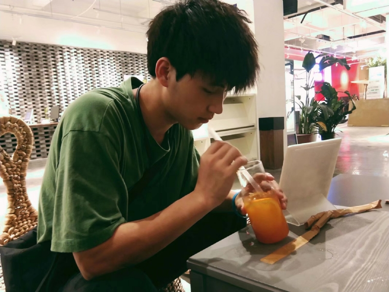 一花一世界的第二张照片--蓝颜知己交友网