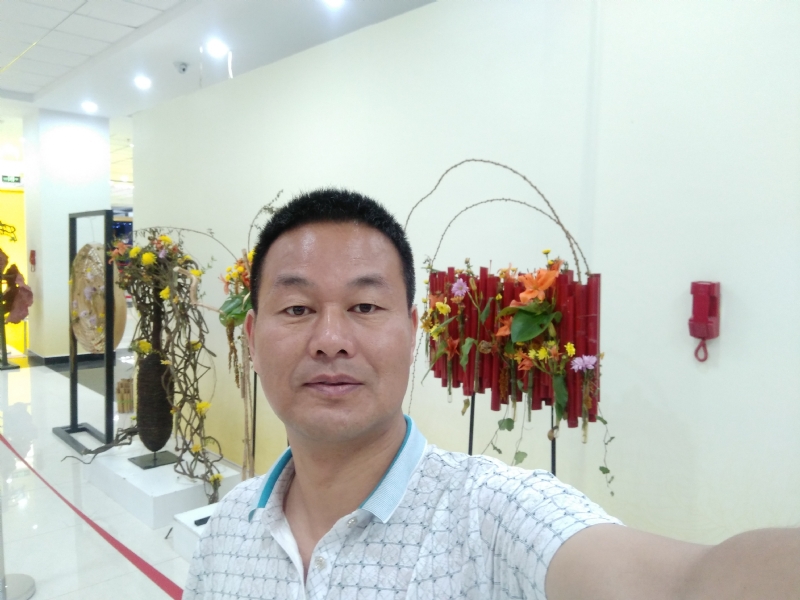一点温馨的第一张照片--蓝颜知己交友网