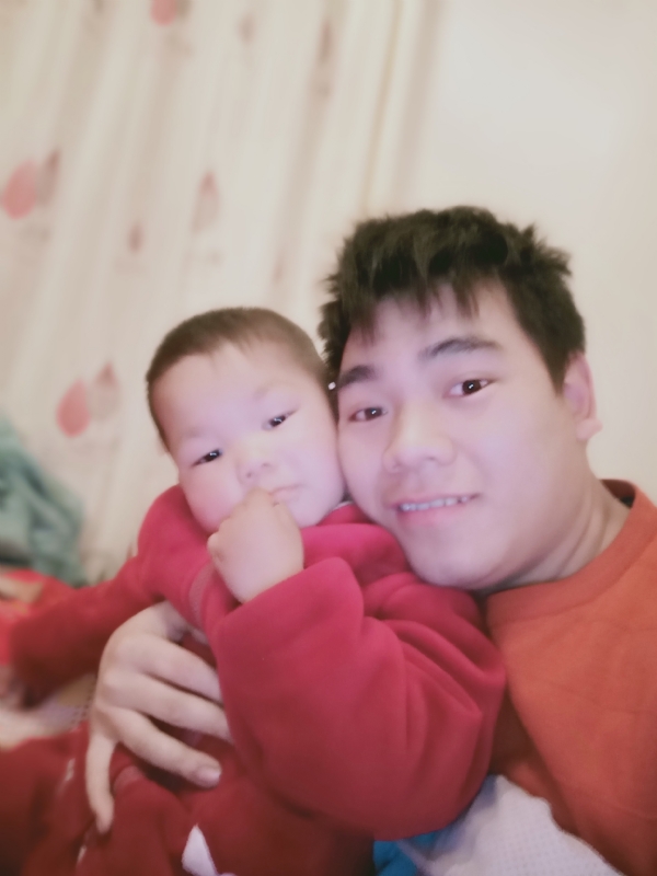 孤独一生的第一张照片--蓝颜知己交友网