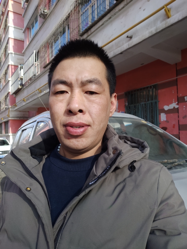 华哥的第二张照片--蓝颜知己交友网