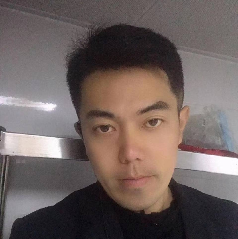 李龙的第一张照片--蓝颜知己交友网