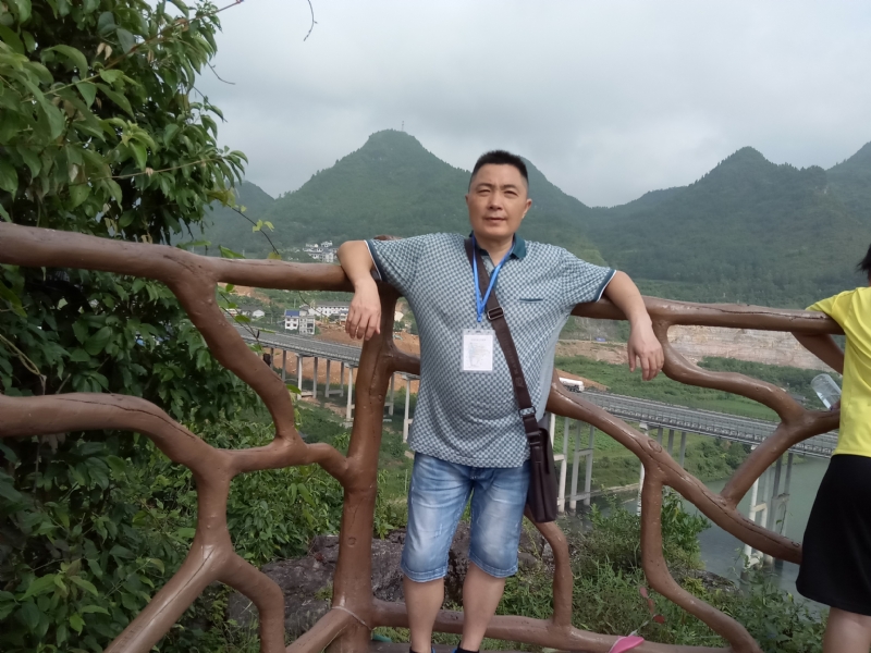 岁月无声的第一张照片--蓝颜知己交友网