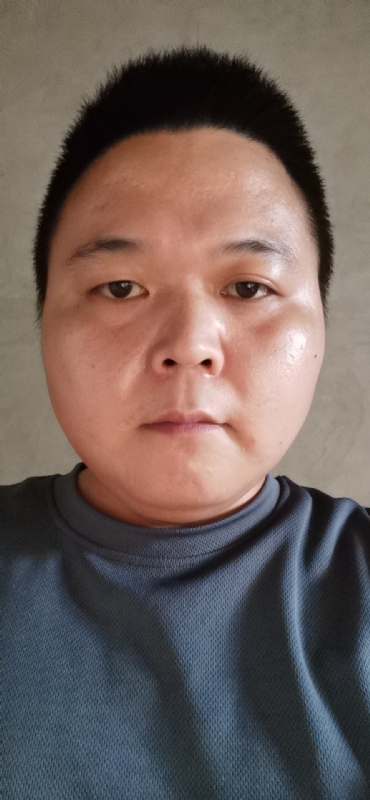 牵手你的一生的第一张照片--蓝颜知己交友网