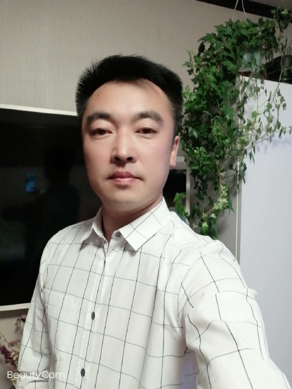 不一样的烟火的第二张照片--蓝颜知己交友网