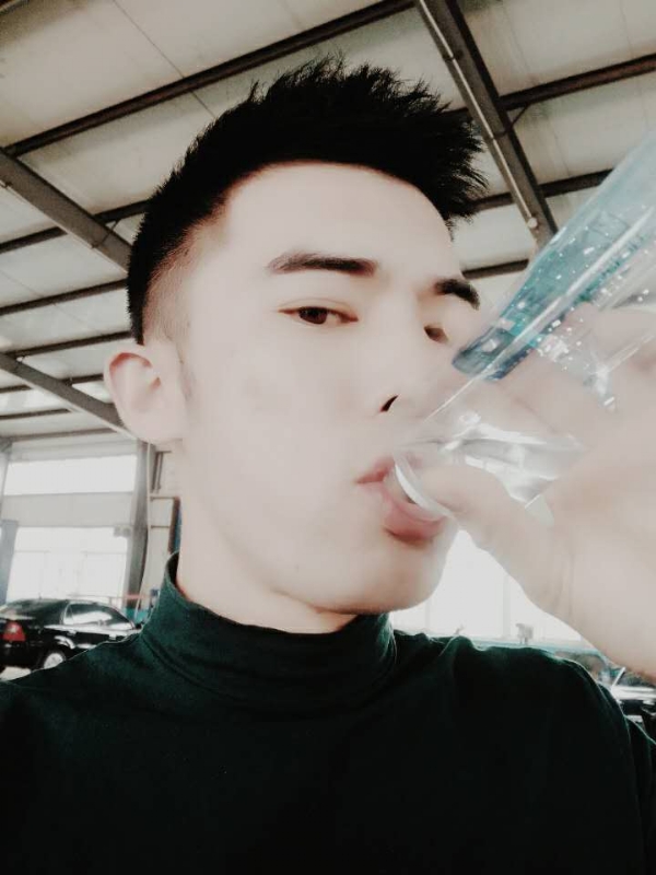 期待那一年旅行的第一张照片--蓝颜知己交友网