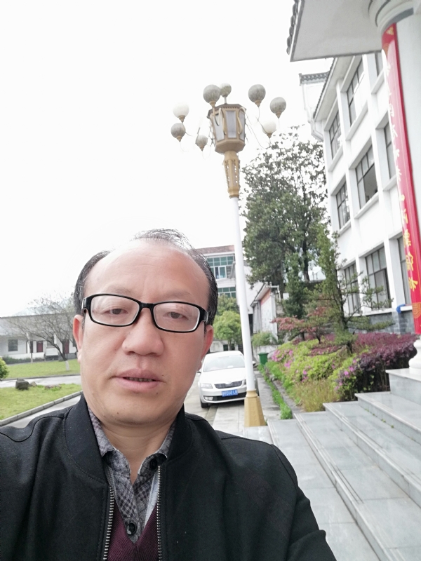玫瑰祥云的第二张照片--蓝颜知己交友网