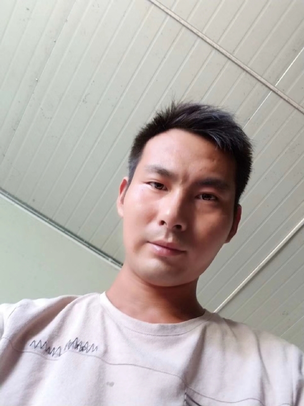 快乐肥宅水的第一张照片--蓝颜知己交友网