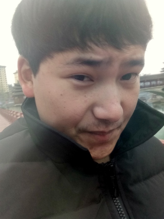 侗族青年作家超超的第二张照片--蓝颜知己交友网