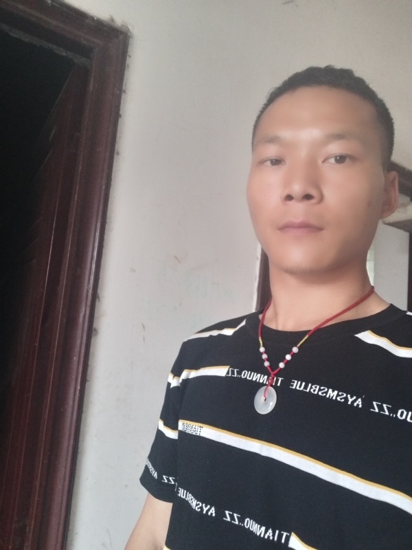 爱，请深爱的第一张照片--蓝颜知己交友网