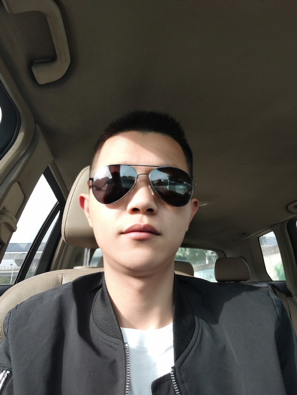 葛先生的第二张照片--蓝颜知己交友网