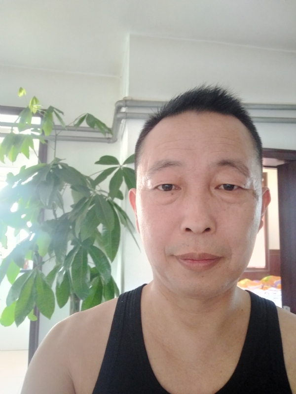 简单快乐百姓网的第一张照片--蓝颜知己交友网