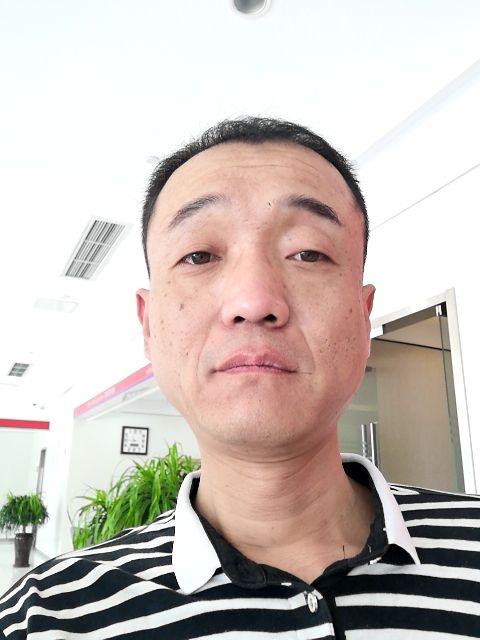 社会你的飞哥的第一张照片--蓝颜知己交友网