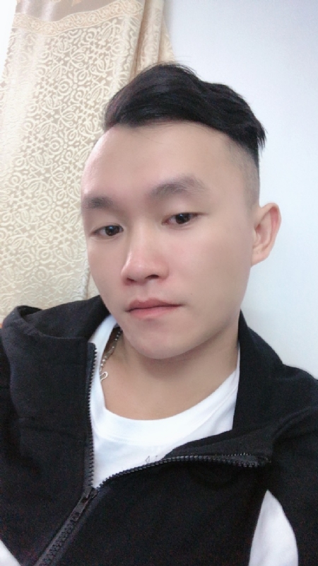 士多啤梨的第一张照片--蓝颜知己交友网