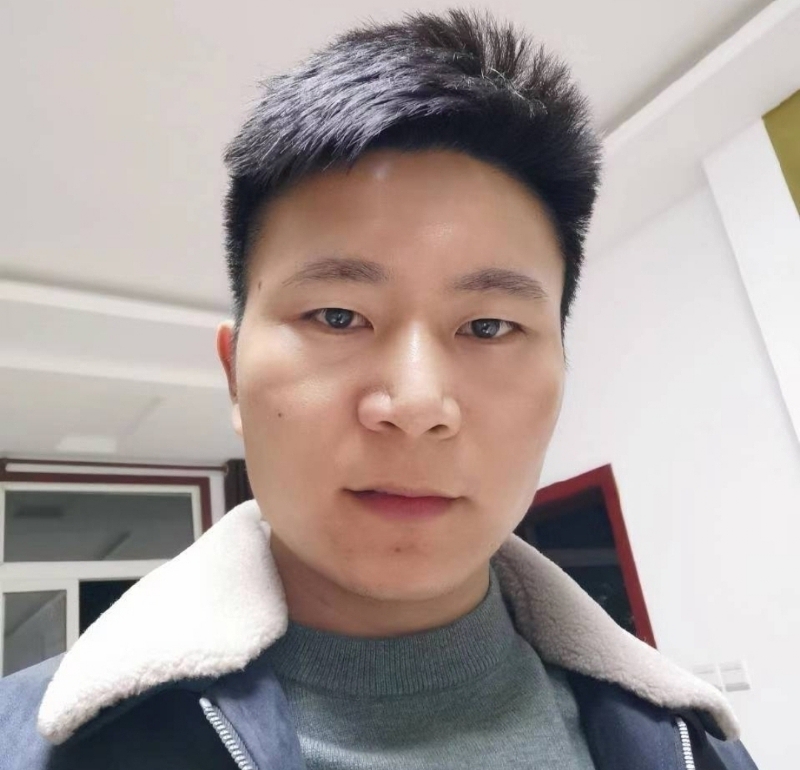 延峰的第一张照片--蓝颜知己交友网