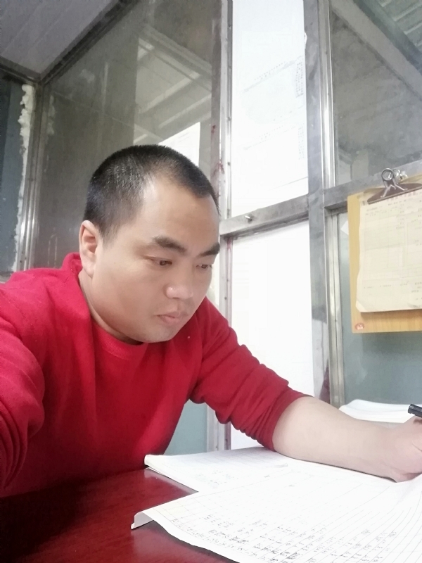 小吴的第一张照片--蓝颜知己交友网