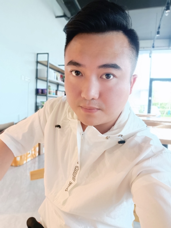 王先生的第一张照片--蓝颜知己交友网