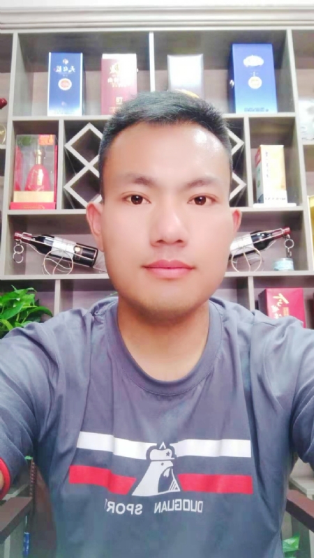 钱乾的第一张照片--蓝颜知己交友网
