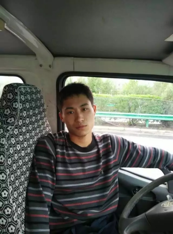 桦树林的第一张照片--蓝颜知己交友网