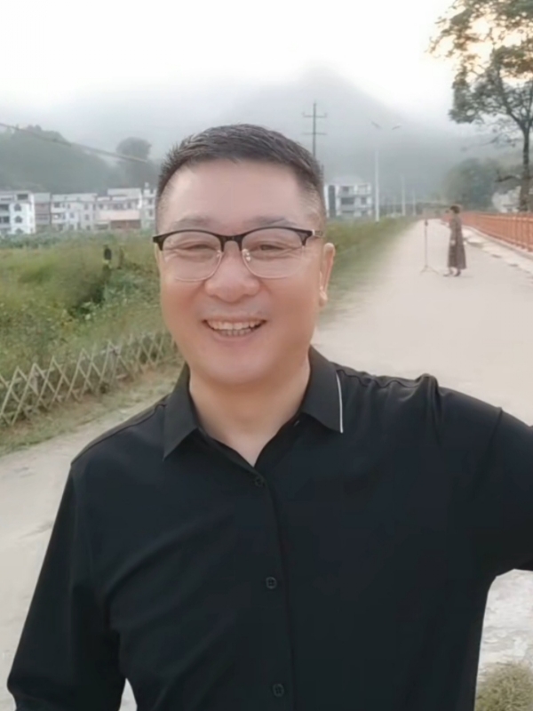 在這裡等你的第一张照片--蓝颜知己交友网