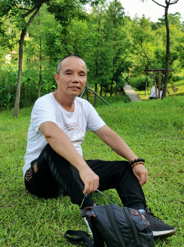 稳重大方的第二张照片--蓝颜知己交友网