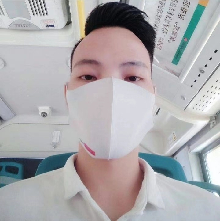 摆渡者的第一张照片--蓝颜知己交友网