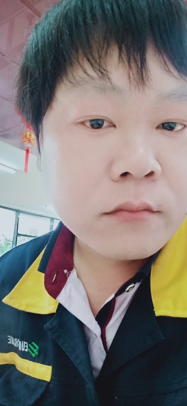 三哥哥的第一张照片--蓝颜知己交友网