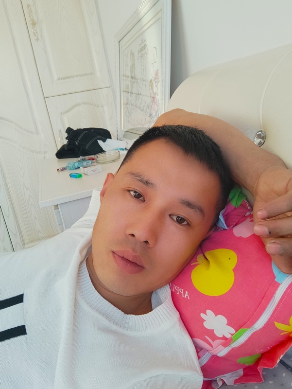 一个人的第一张照片--蓝颜知己交友网