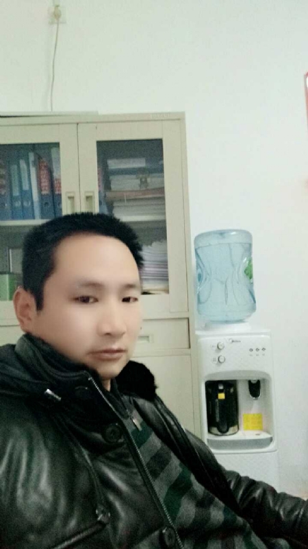 蓝色棒棒糖的第一张照片--蓝颜知己交友网