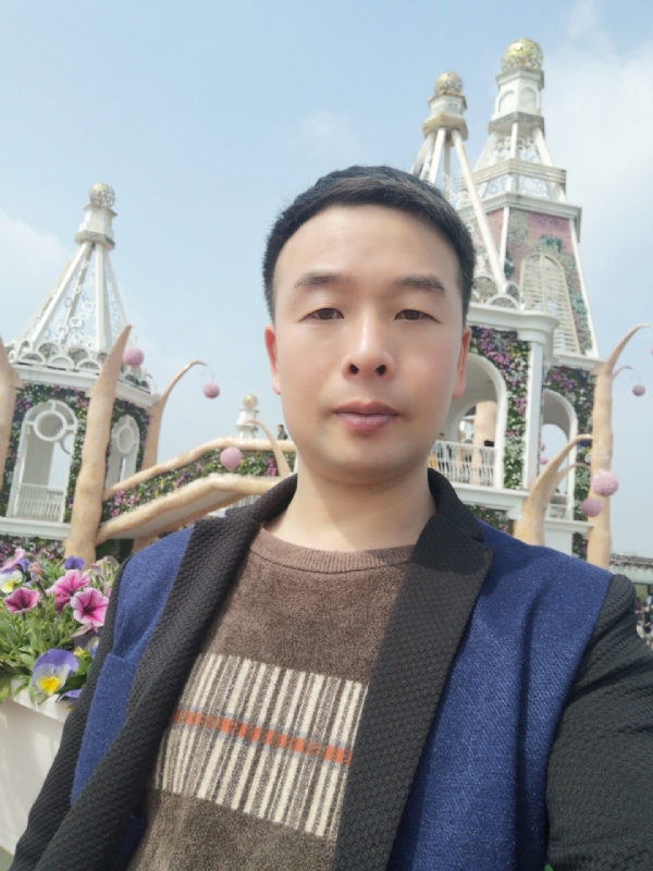 黎明的天空的第二张照片--蓝颜知己交友网