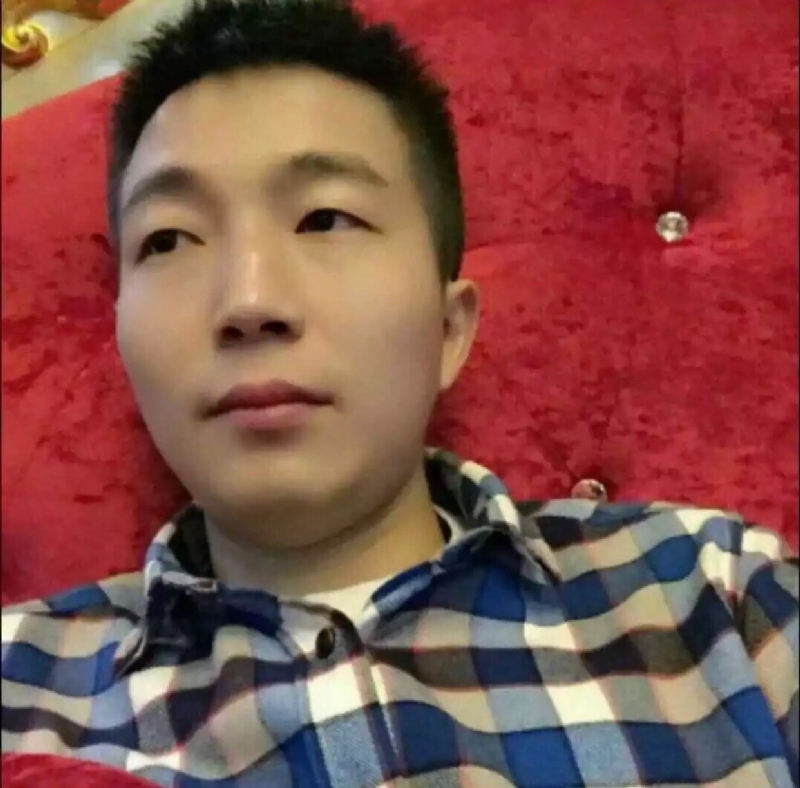 崩塌的信仰的第一张照片--蓝颜知己交友网