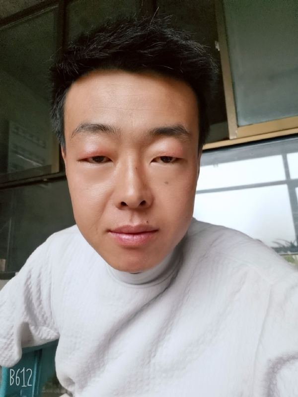 缺爱80后的第一张照片--蓝颜知己交友网