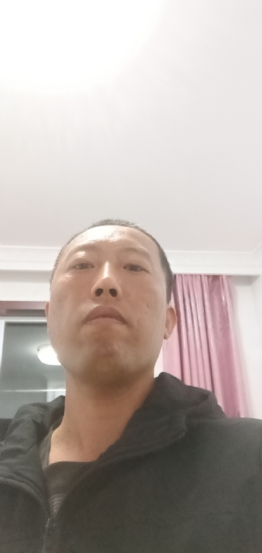 月上云端的第一张照片--蓝颜知己交友网