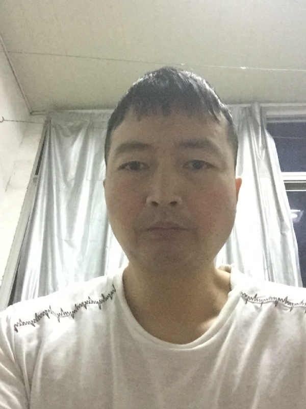 无可取代的第一张照片--蓝颜知己交友网