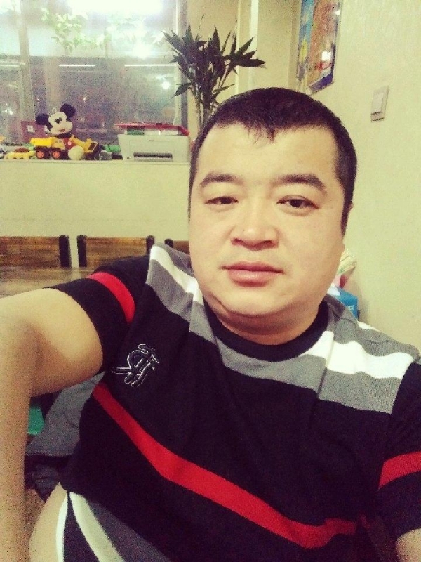 老实人的第一张照片--蓝颜知己交友网
