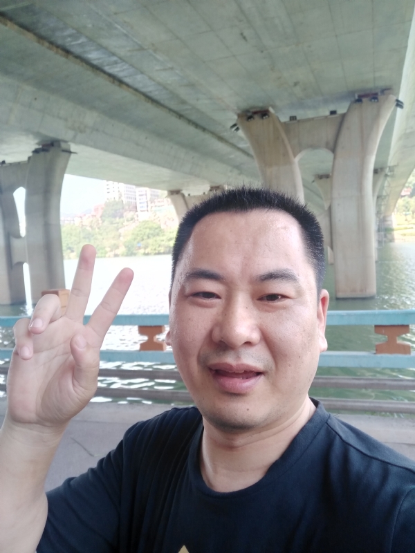上人的第一张照片--蓝颜知己交友网