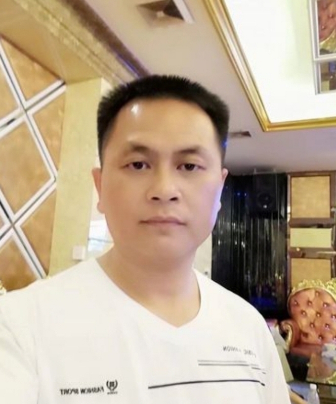 小梁的第二张照片--蓝颜知己交友网
