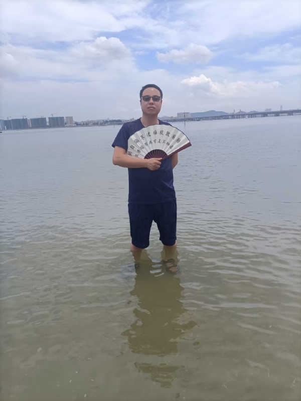 浪迹天涯的第一张照片--蓝颜知己交友网