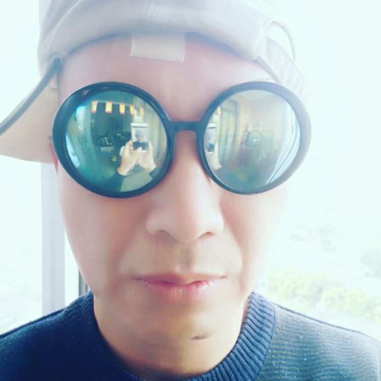 南方龙的第一张照片--蓝颜知己交友网