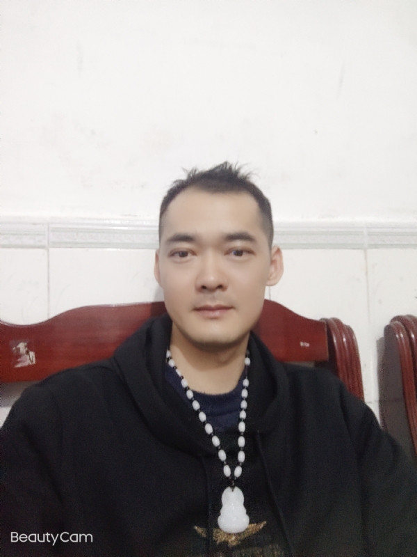 快乐的等待的第一张照片--蓝颜知己交友网